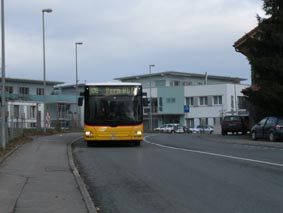 eine Fahrt nach Bern im Postauto